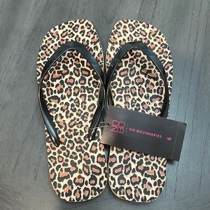 Size 6 cheetah print flip flops